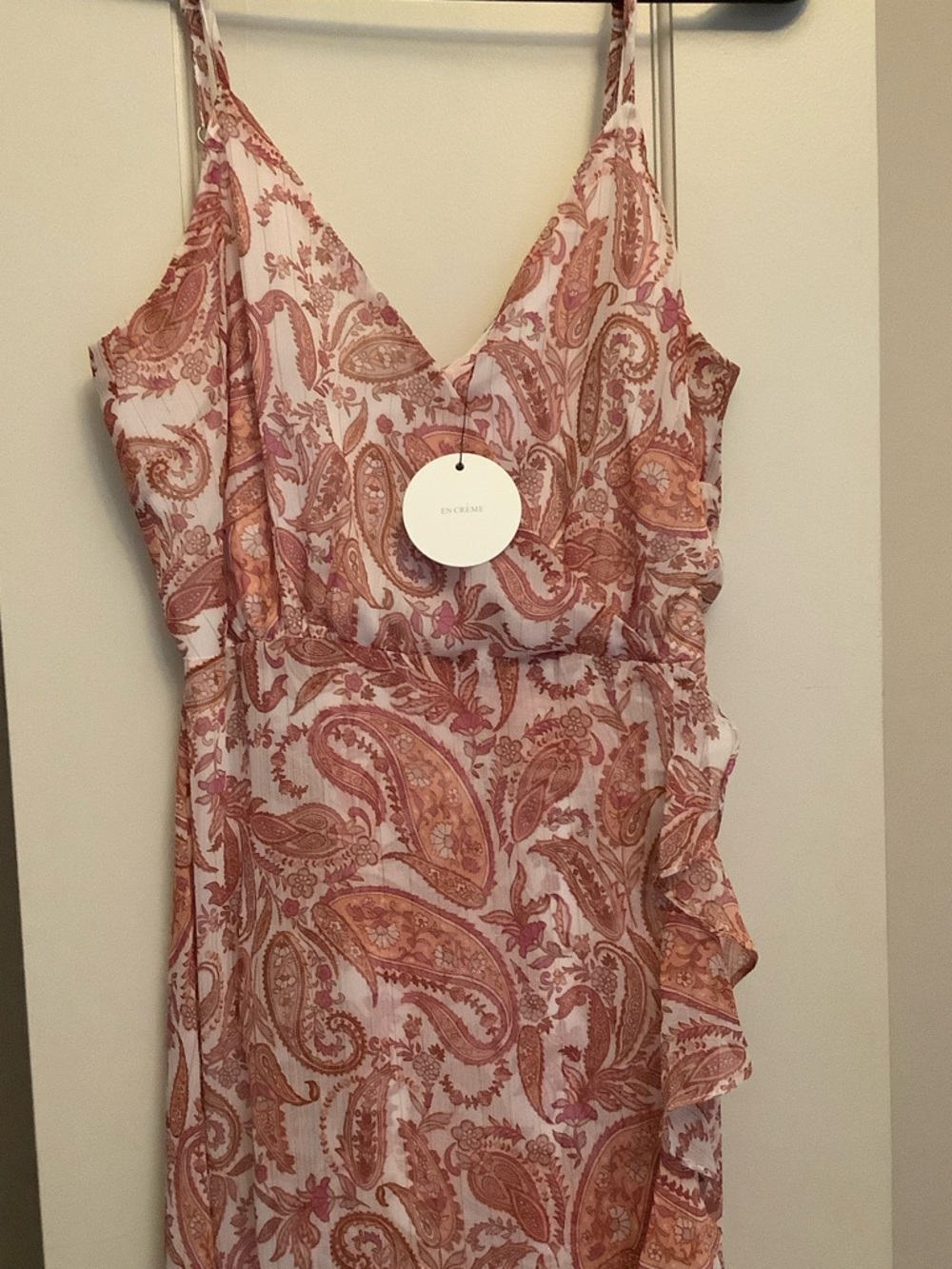 En Creme Pink Paisley Ruffle Maxi Dress - Picture 2 of 9